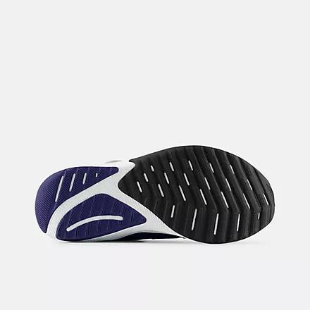 New Balance DynaSoft Reveal v4 BOA