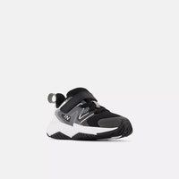 New Balance Rave Run v2 Sneaker