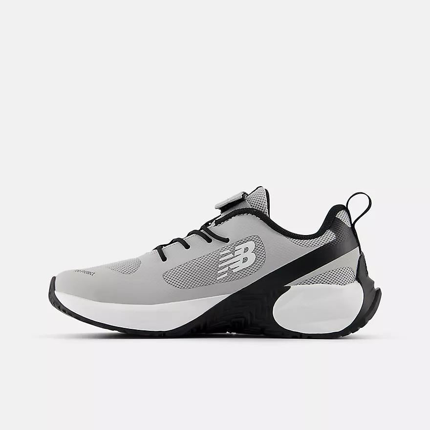 New Balance FuelCell Play with Top Strap