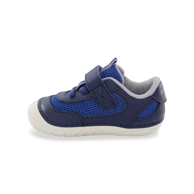 Stride Rite Apollo Sneaker