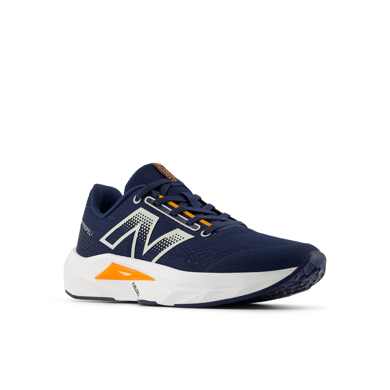 New Balance FuelCell Propel v5 Sneaker